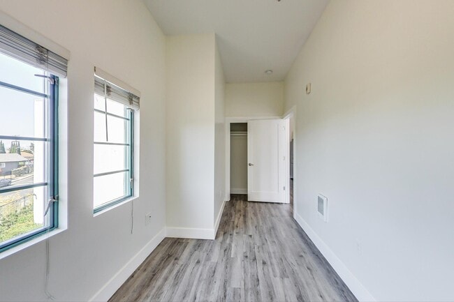 Floorplan - The Rose on Bond