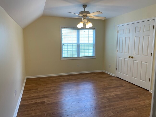 Building Photo - SPACIOUS HOME WITH DOWNSTAIRS PRIMARY BEDROOM AND BATH- LAKE WHEELER/ FARMER'S MARKET AREA