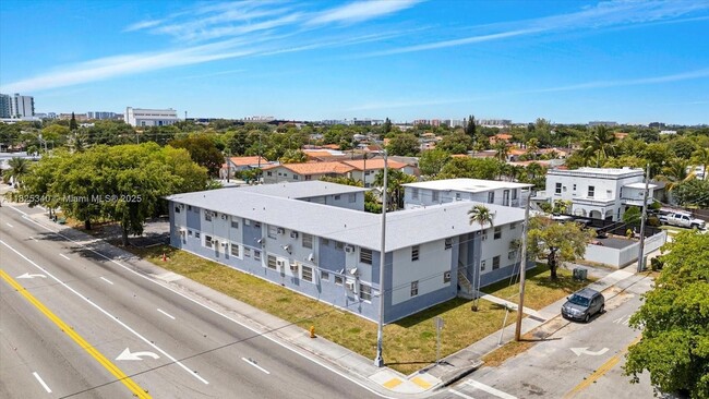 Building Photo - 3255 W Flagler St