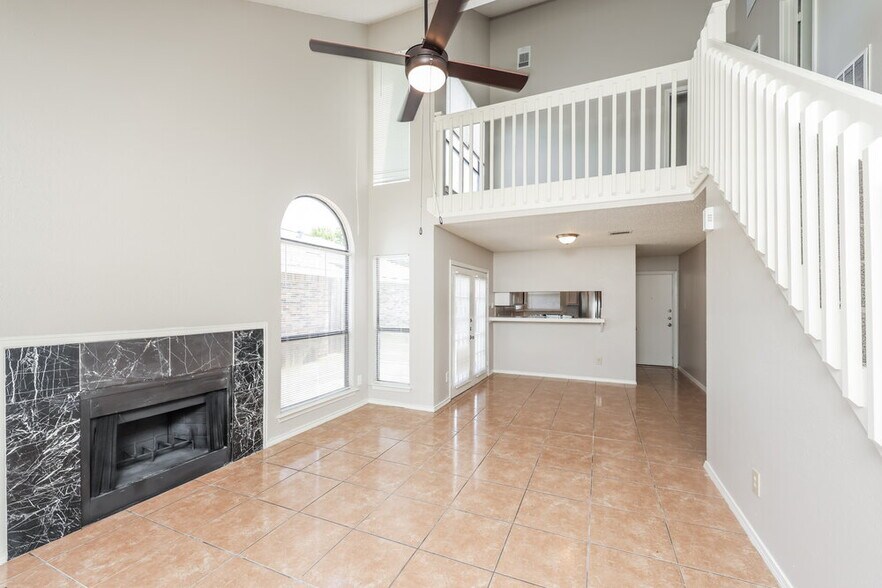 Building Photo - 2728 Oak Bend Ln