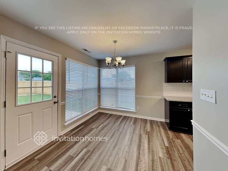 Building Photo - 4695 Falcon Chase Dr SW