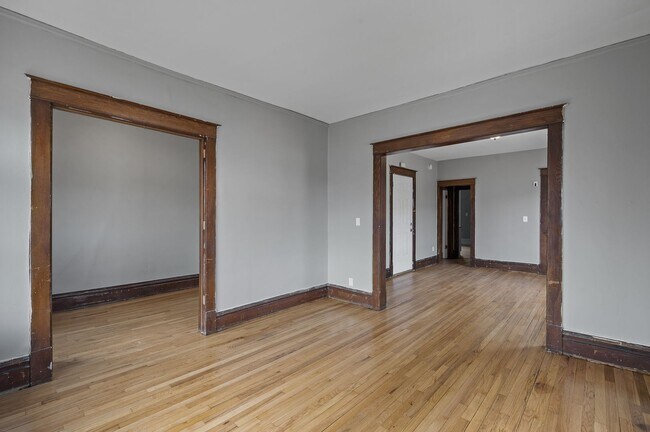 Building Photo - 203 Grotto St N