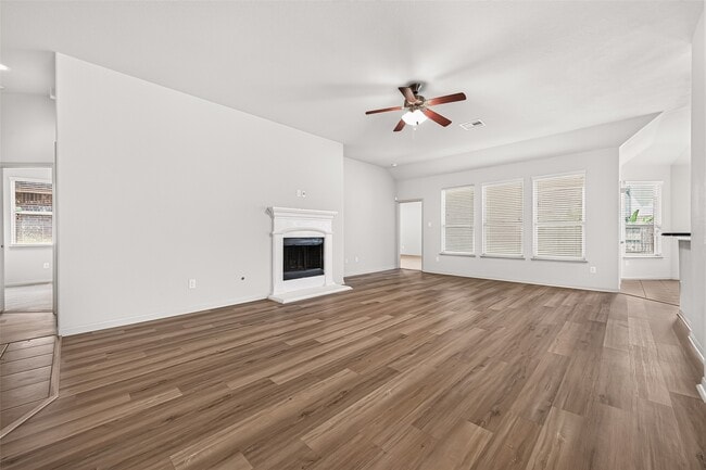 Building Photo - 9214 Cavalier Ln