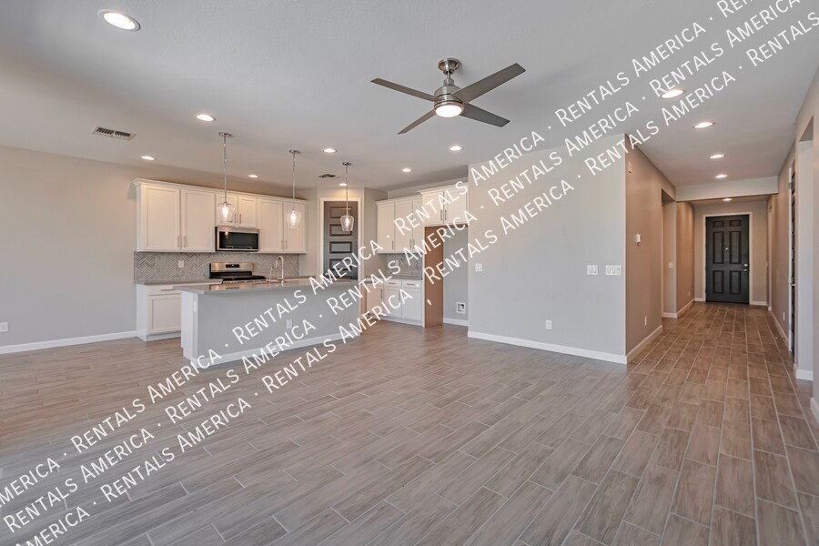 Building Photo - 22770 E Rosa Rd