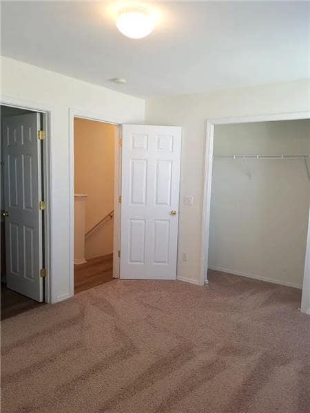 Building Photo - 125 Fairgreen St