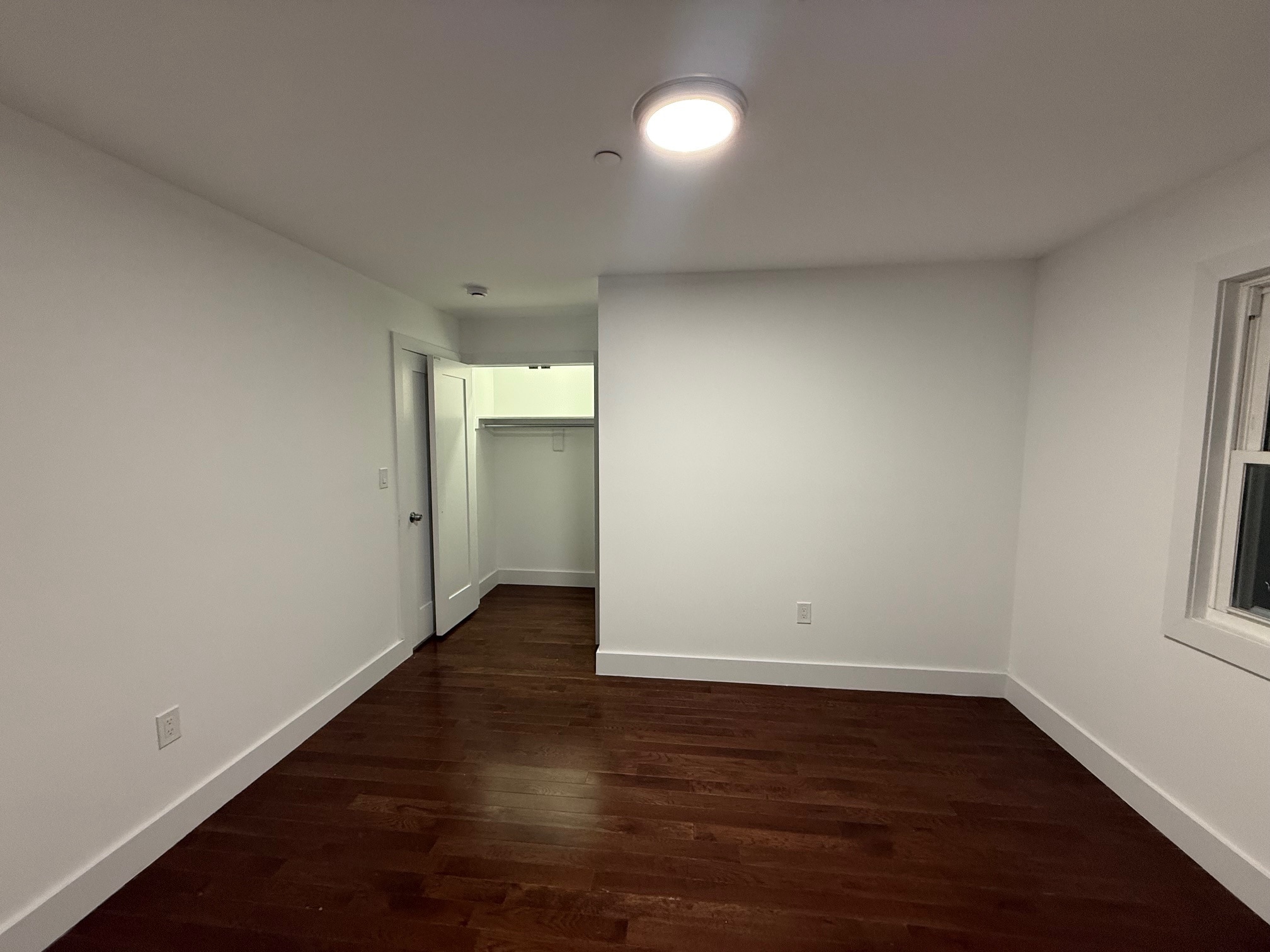 Building Photo - 5-31 B 72 St