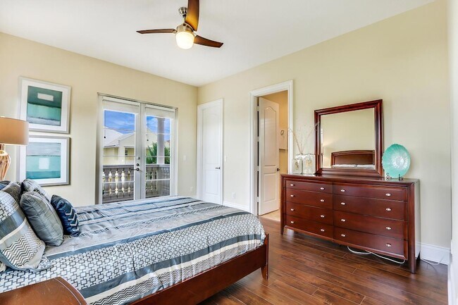 Building Photo - 128 Tulip Tree Ct