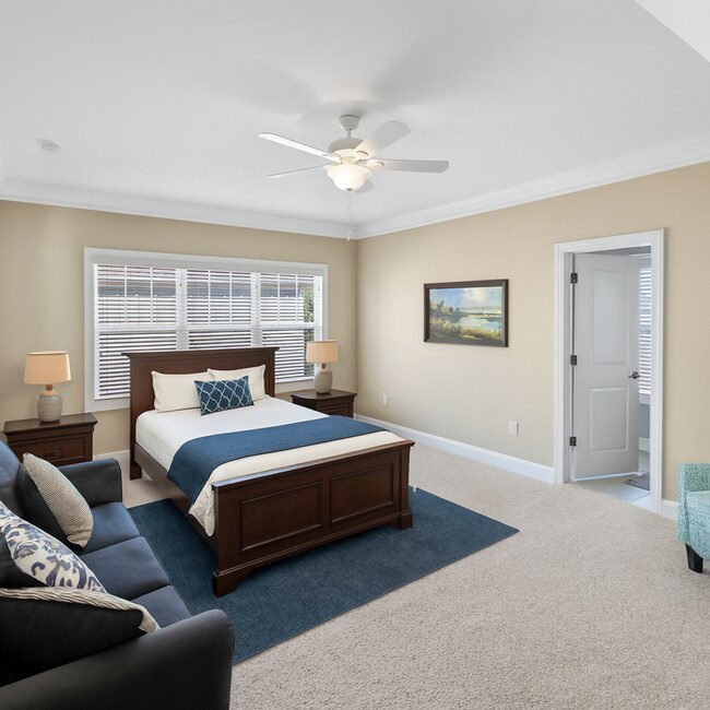 Building Photo - 4 Bedroom Home with Finished Flex Space Ab...