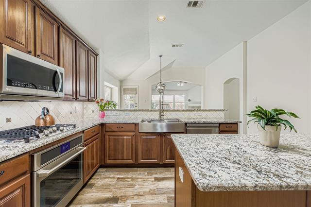 Building Photo - 12407 Hawk Creek Dr