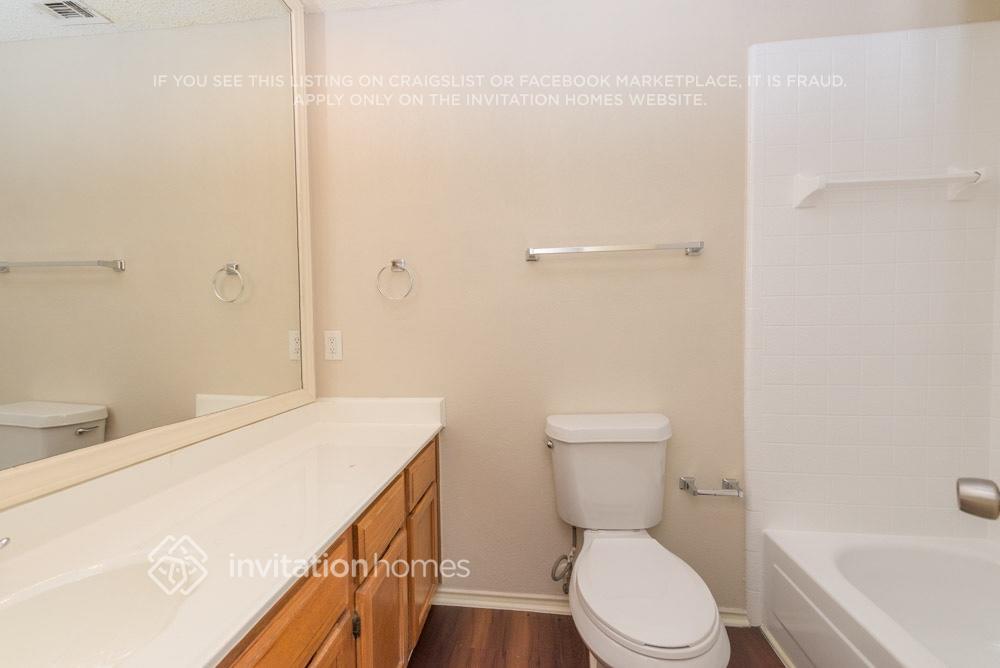 Building Photo - 6919 Cedar Knoll Dr