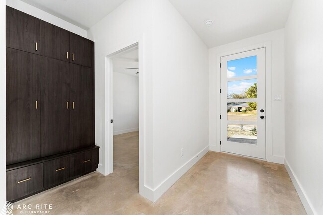 Building Photo - 4521 22nd Pl