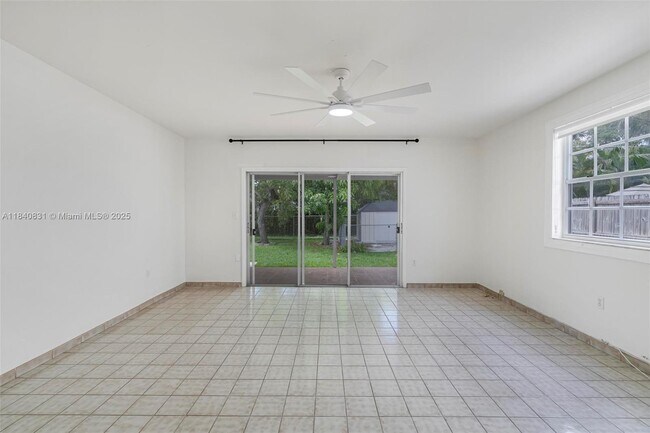 Building Photo - 2360 SW 11th Terrace