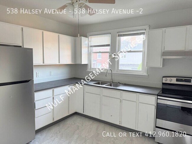 Primary Photo - 538 Halsey Ave