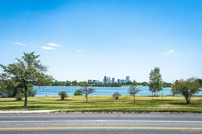 Building Photo - 2285 Gray St