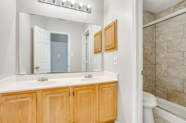Building Photo - Great Large 4 Bedroom, 2.5 Bath Home Ready for New Tenants- Crowley ISD- 76123