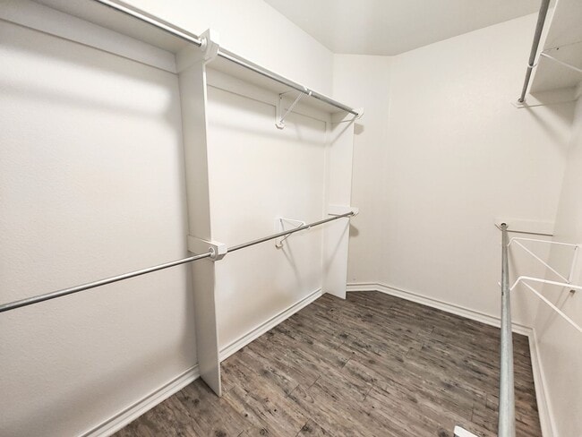 Building Photo - AUGUST PRE-LEASE! Modern 3-Bedroom Apartment with 2-Car Garage – Recently Constructed in Lubbock,...