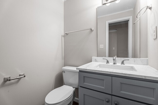 Building Photo - 114 Arrowood Dr