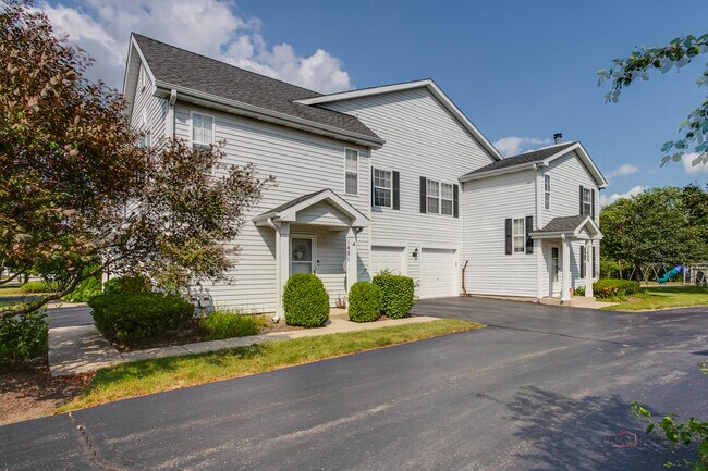 Building Photo - 1401 Orleans Dr