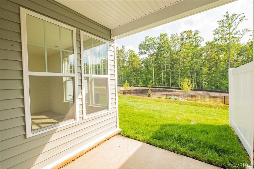Building Photo - 18433 Palisades Ct