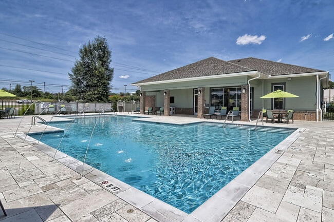 Building Photo - Fountains of Edenwood