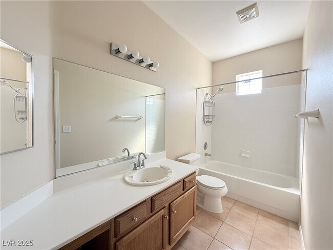 Building Photo - 1600 Cardinal Bluff Dr