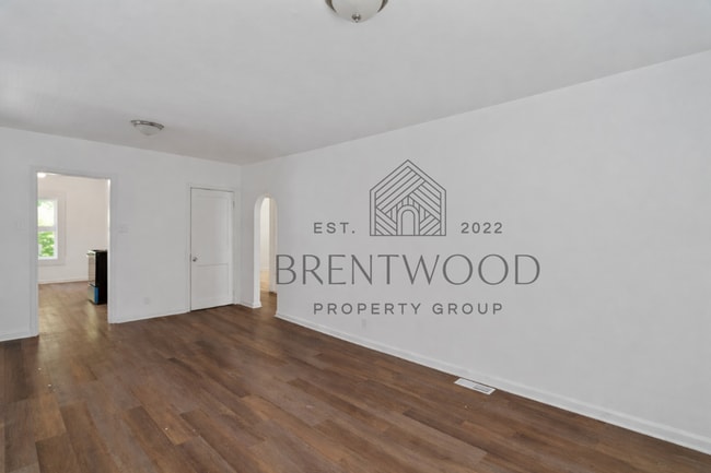 Building Photo - Charming 3BR/1B Single-Family Home