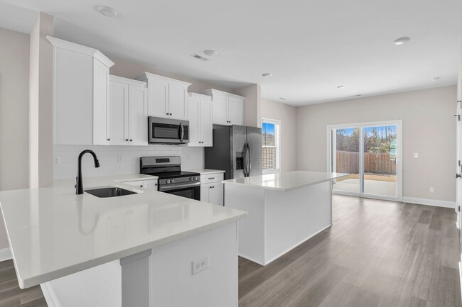 Building Photo - The Landing at Lewis Creek - 3 BED | 2 BAT...