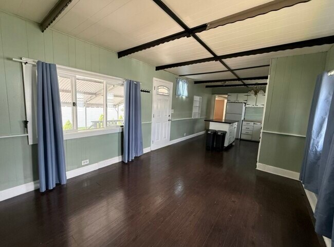 Building Photo - 136 Morocco Ave
