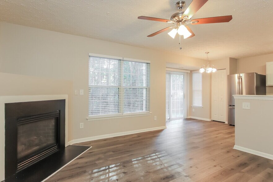 Building Photo - 5700 Brambleton Ave