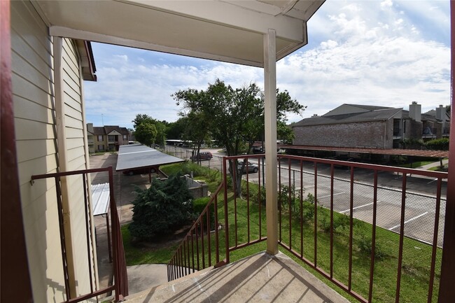 Building Photo - 2120 El Paseo St