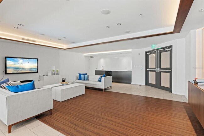 Building Photo - 1771 Ringling Blvd