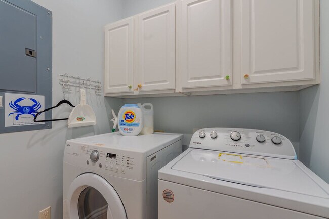 Building Photo - 87 Singleton Beach Rd