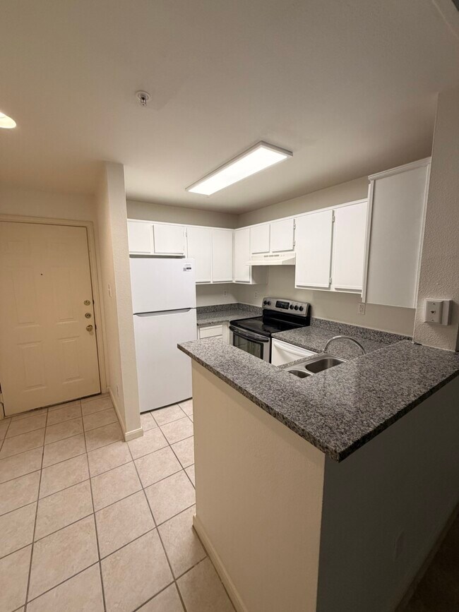 Building Photo - 3231 Allen Pkwy