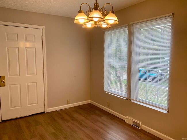 Building Photo - 4212 W Curry Ct