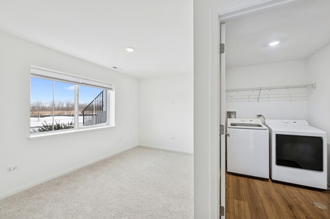 Building Photo - 12312 Tinsley St