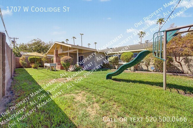 Building Photo - 1707 W Coolidge St