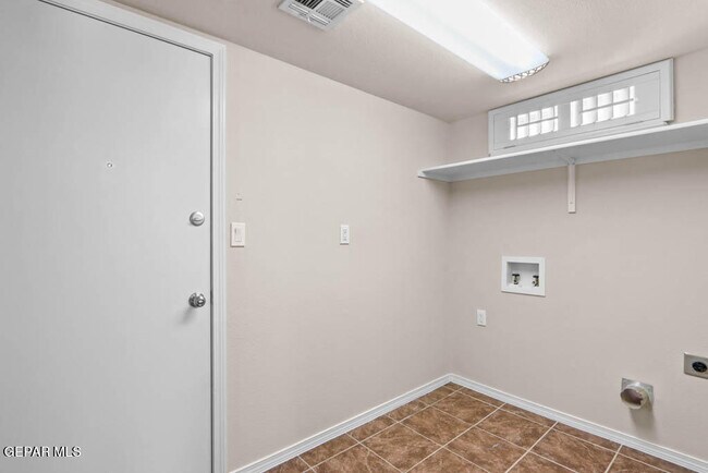 Building Photo - 1412 Cidra Del Sol Dr