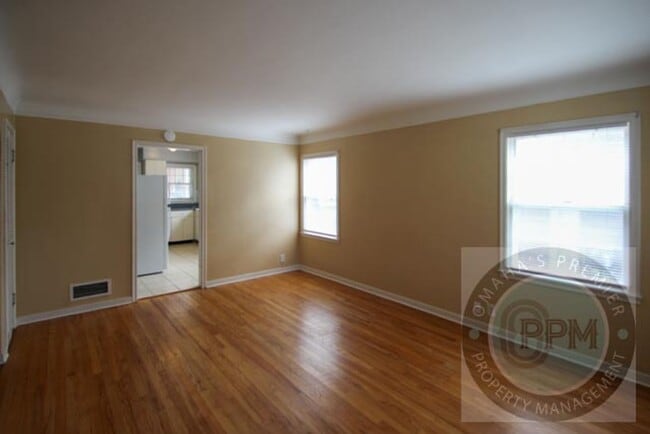 Building Photo - 125 N 38th St