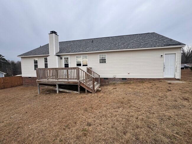 Building Photo - 885 Ridge Rd