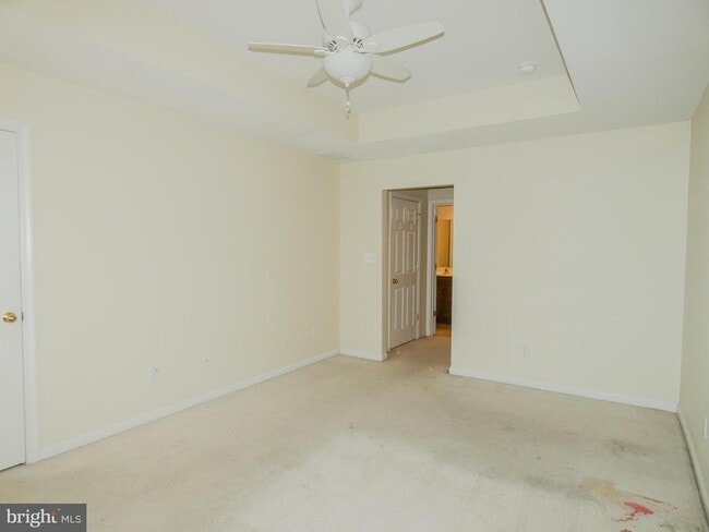 Building Photo - 2105 Lexington Mews