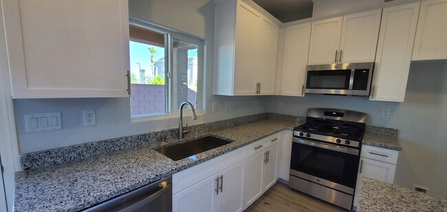 Building Photo - 5846 Steinbeck Vly St