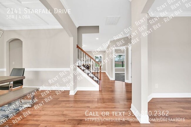Building Photo - 2141 Starfall Dr