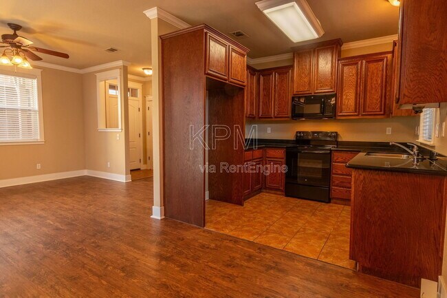 Building Photo - 2537 Plymouth Oaks Ct