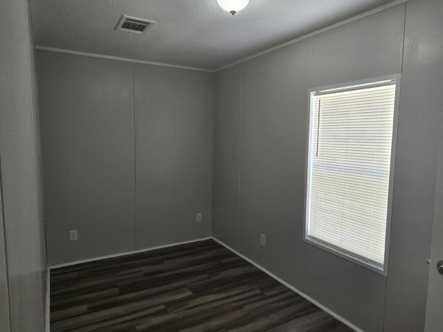 Building Photo - 217 Magnolia Ln