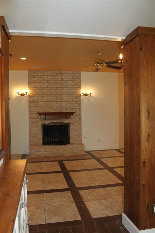 Building Photo - 514 Rozelle Ave