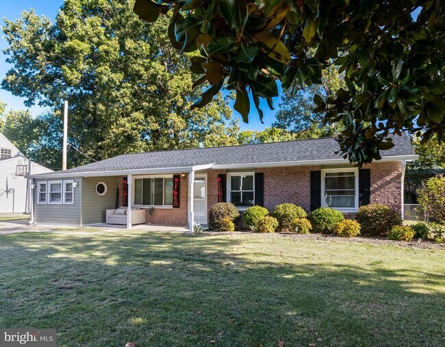 Building Photo - 314 Rivermont Dr