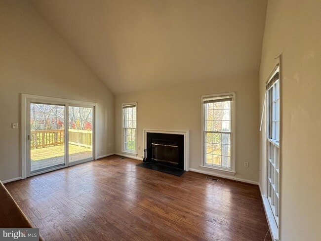 Building Photo - 12214 Dapple Gray Ct