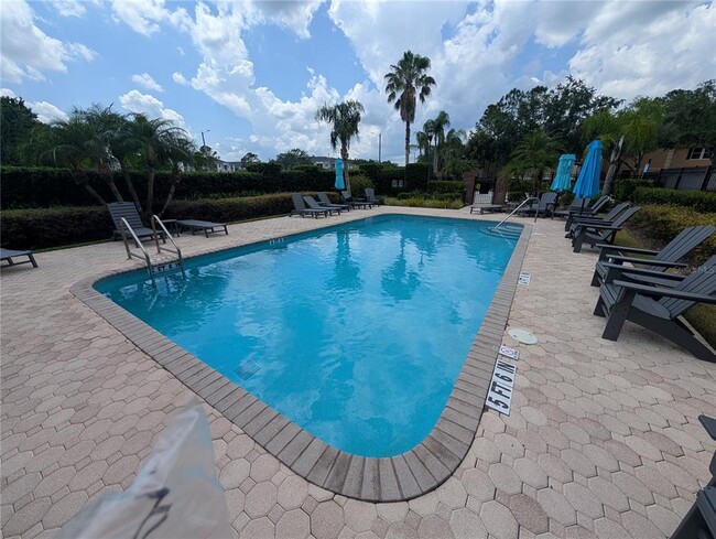 Building Photo - 6212 Ashbury Palms Dr