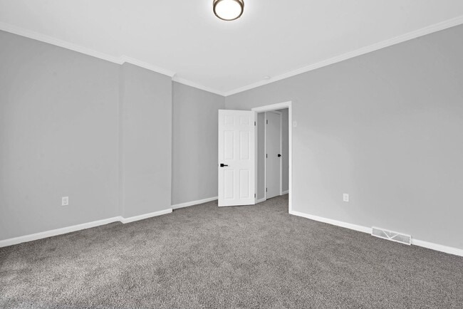 Building Photo - 342-344 East Morrill Avenue