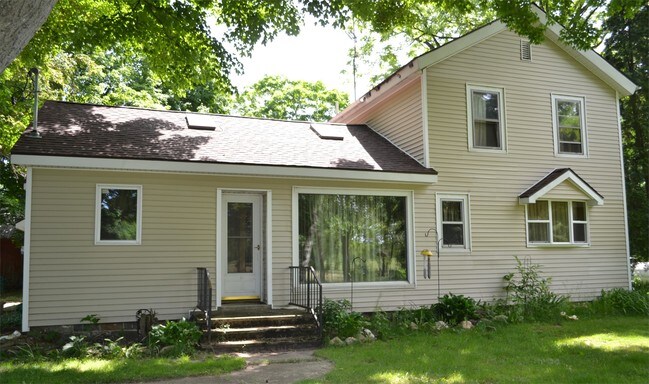 Building Photo - 5812 18 1/2 Mile Rd
